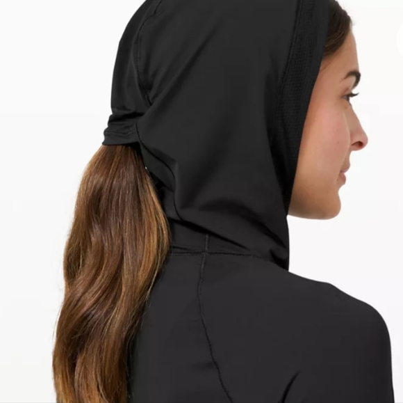 Lululemon Sleek Performance 1/2 Zip Hood Pullover - Picture 3 of 9